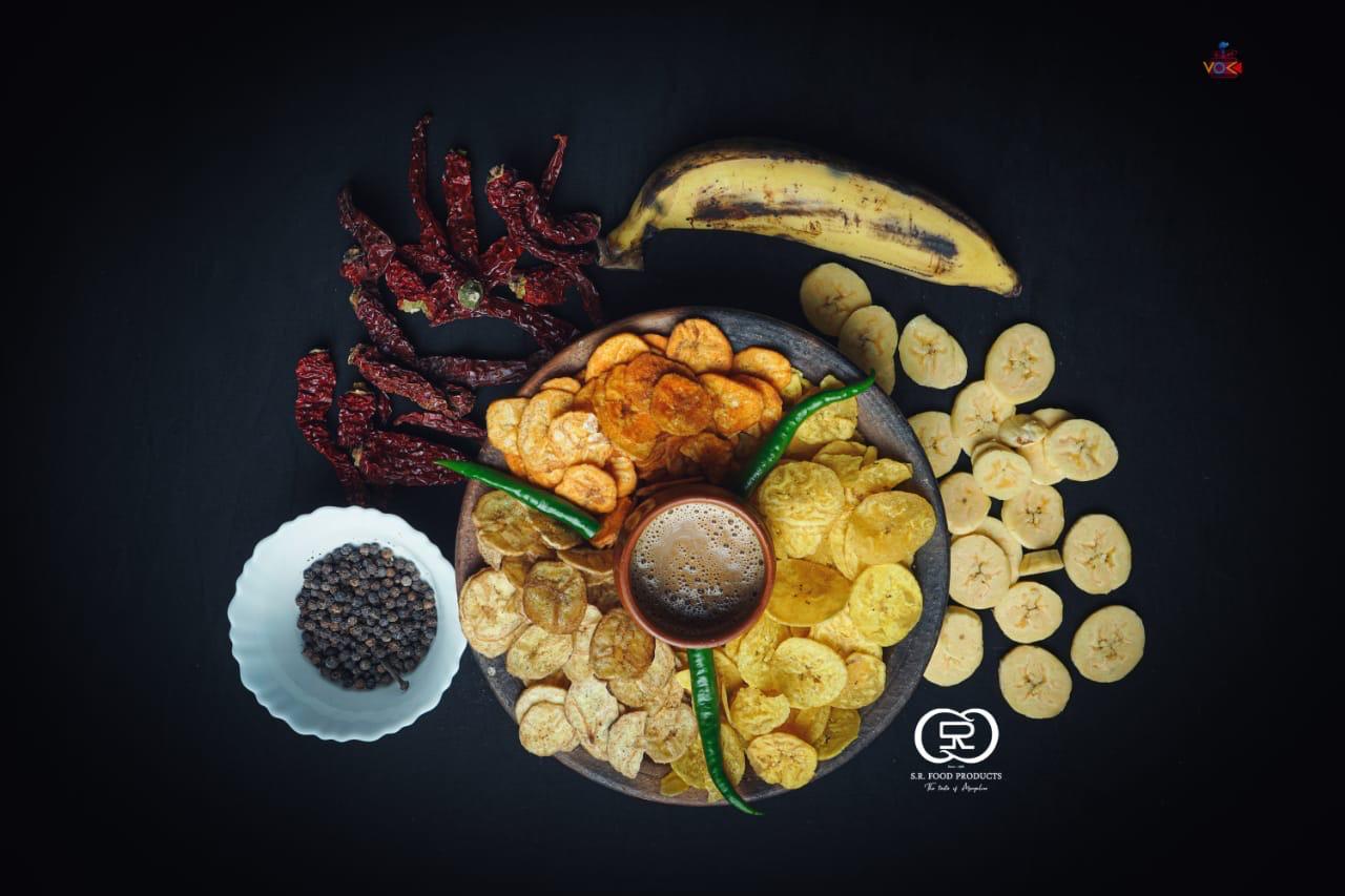 Masala banana chips golden fried
