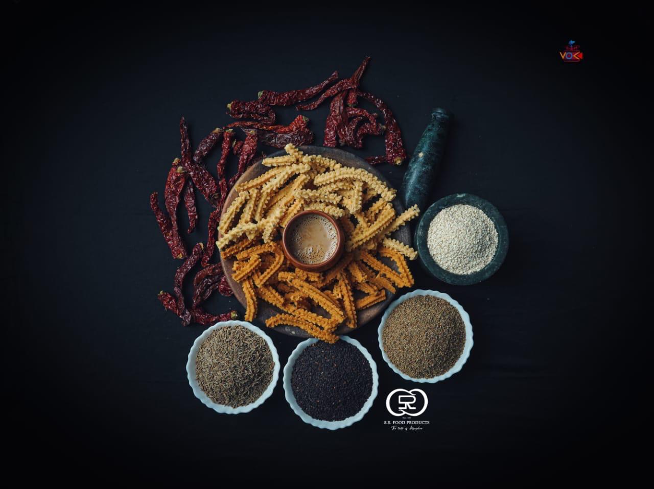 Plain muruku long spirals